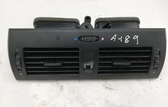 BMW X3 E83 Dash center air vent grill 3400074