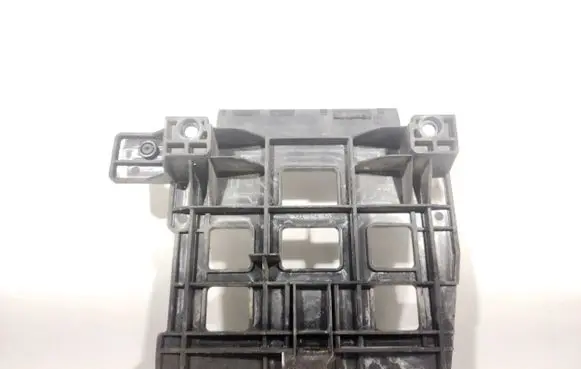 Volkswagen PASSAT B7 Other engine bay part 3AA906507A