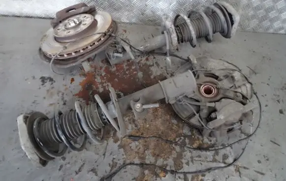 Mercedes-Benz A W176 Rear shock absorber with coil spring 