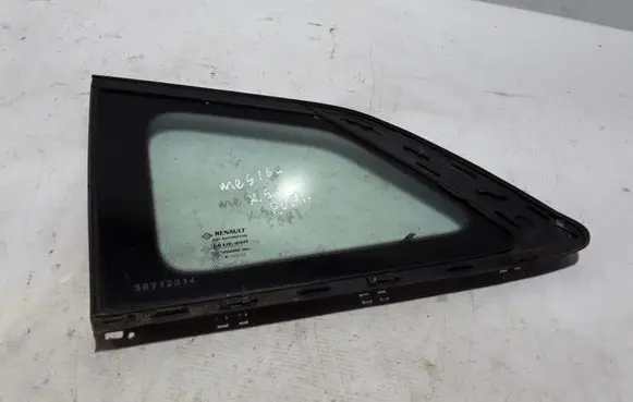 Renault Megane IV Rear side window 833075308R