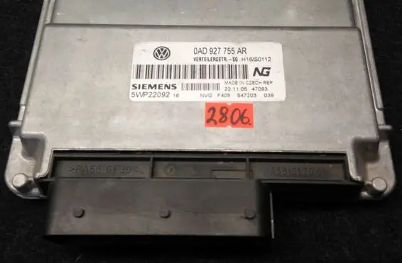 Volkswagen Touareg I Transfer box differential control unit 0AD927755AR