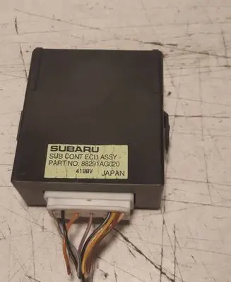 Subaru Legacy Air suspension control unit module (rear) 88291AG020 4198V