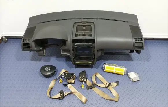 Volkswagen Touran I Dashboard