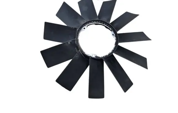 BMW 7 E38 Fan impeller 1712110