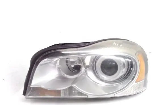 Volvo XC90 Headlight/headlamp 31111845 89902046