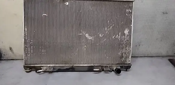 Nissan Murano Z50 Coolant radiator