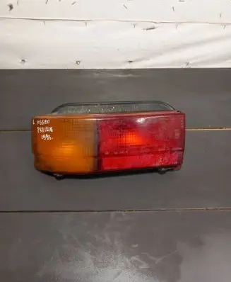Nissan Prairie Rear/tail lights 