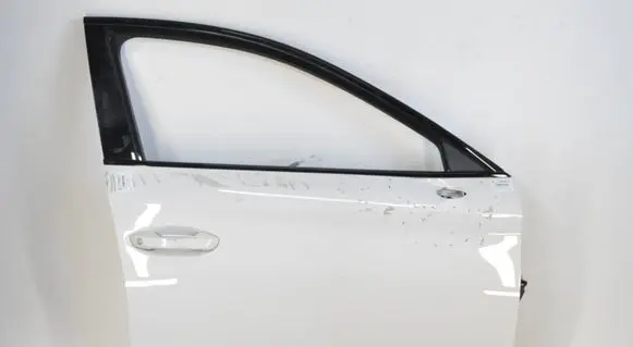 Cupra Leon Front door 