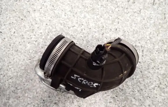 Suzuki SX4 S-Cross Intercooler hose/pipe