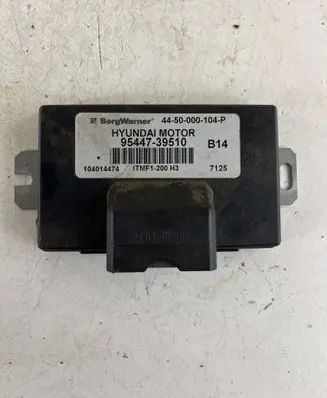 Hyundai Santa Fe Gearbox control unit/module 9544739510 4450000104P 104014474