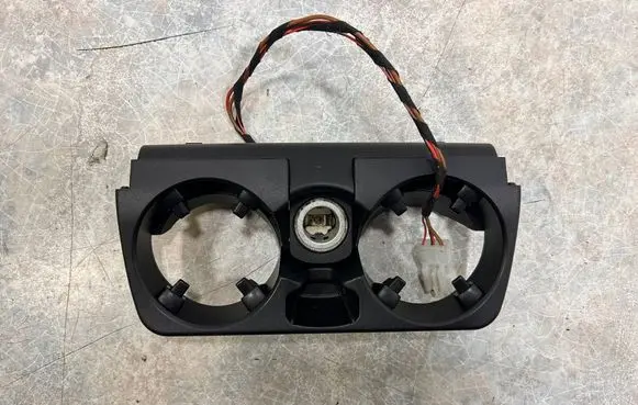 BMW 5 F10 F11 Cup holder 9241714