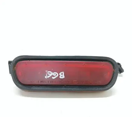 KIA Sorento Third/center stoplight 927003E0