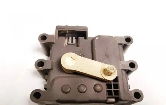 Mazda 3 I Air flap motor/actuator