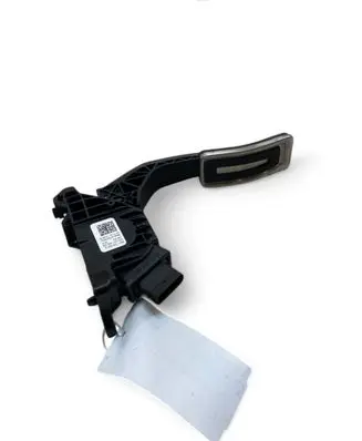Audi A4 S4 B9 8W Accelerator throttle pedal 8W1723523A 8W1723523