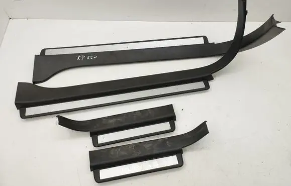 Nissan Murano Z50 sill trim set (inner) 76952CC20A 76954CC20B