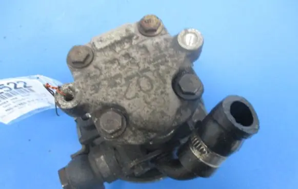 Seat Alhambra (Mk1) Power steering pump