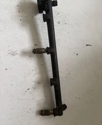 Ford Focus C-MAX Fuel main line pipe 7700112319