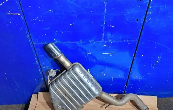 Jaguar XE Rear muffler/silencer tail pipe GX735K244DJ