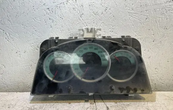 Toyota Corolla Verso AR10 Speedometer (instrument cluster) 838000F092A MB2574403890