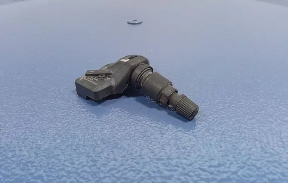 Tire pressure sensor