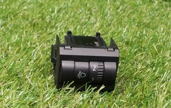 Skoda Roomster (5J) Headlight level height control switch 5J0941333B