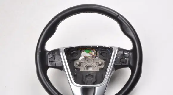 Volvo V40 Steering wheel 31250592