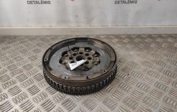 Opel Vivaro Flywheel 123107183R