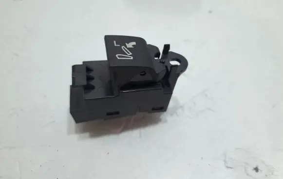 Land Rover Discovery Sport Other switches/knobs/shifts FK7214B705AA