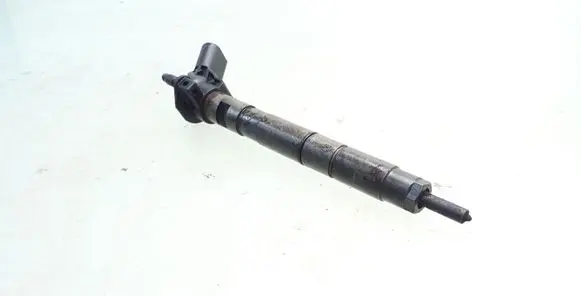 Audi A6 S6 C6 4F Fuel injector 059130277AB 050526