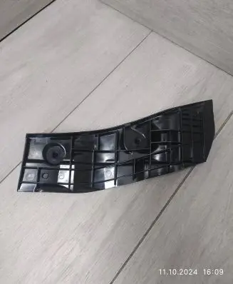 Citroen C1 Rear bumper mounting bracket C60727