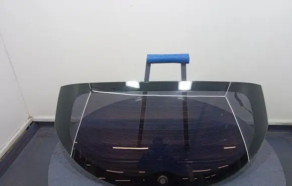 Renault Megane III Rear windscreen/windshield window 