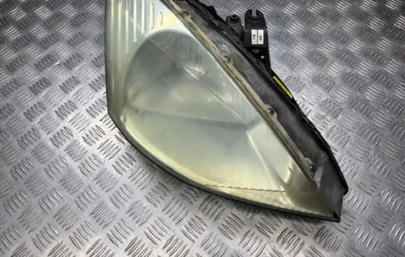 Ford Focus Headlight/headlamp X843005