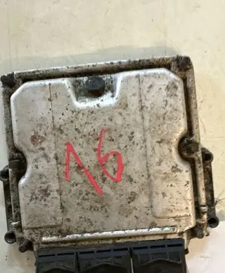 Renault Espace - Grand espace IV Engine control unit/module 0281011325