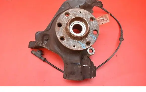 Opel Corsa E Front wheel hub spindle knuckle