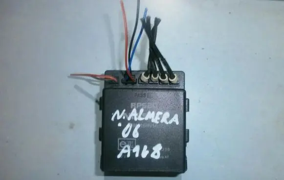 Nissan Almera N16 Other control units/modules 168n1a