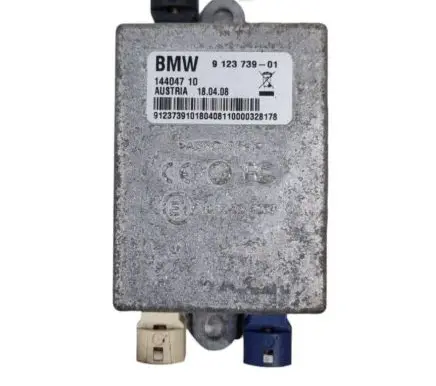 BMW 5 E60 E61 Antenna control unit 912373901 14404710