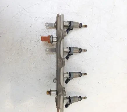 Fuel main line pipe