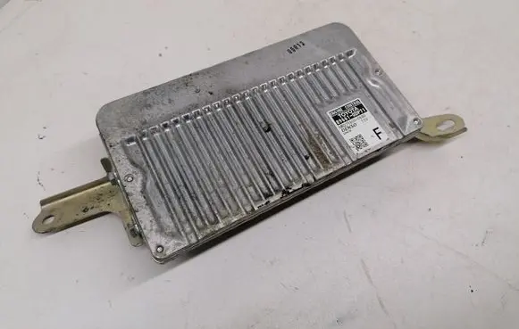 Toyota Yaris Engine control unit/module ECU MB2756000640 896610DP71