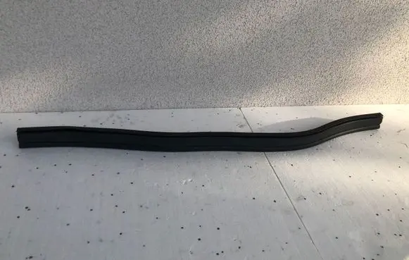 Audi Q7 4L Engine compartment rubber 