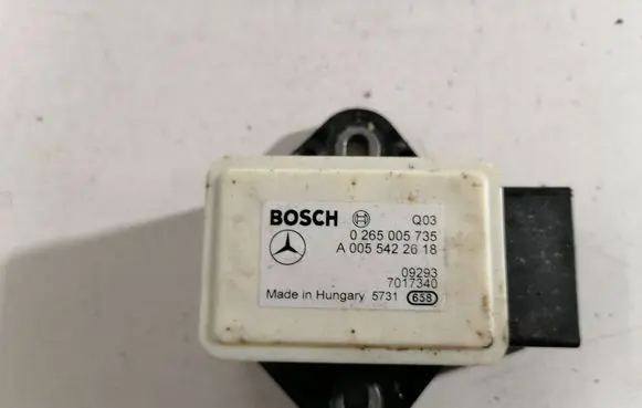 Mercedes-Benz E C207 W207 Engine block A0055422618