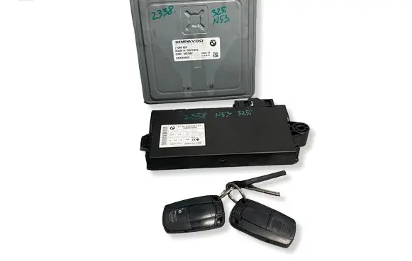 BMW 3 E92 E93 Engine ECU kit and lock set 7588620 5WK93650 9147212