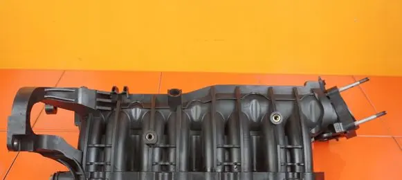 Hyundai i40 Intake manifold SSACY D4FD