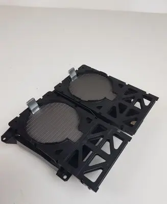 Cup holder front