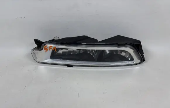 Volkswagen PASSAT B8 Headlight/headlamp