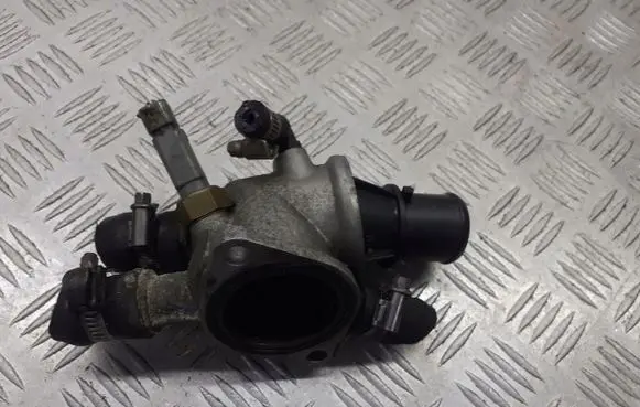 Lancia Lybra Thermostat/thermostat housing 46546375