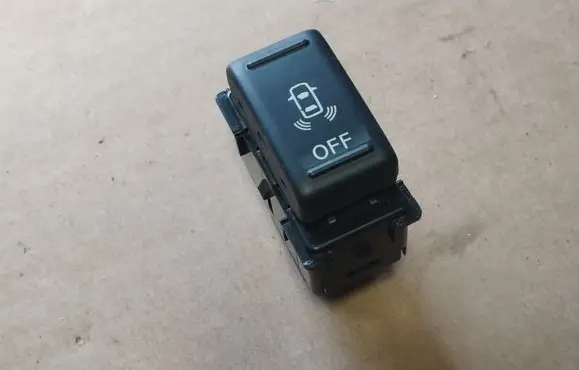 Infiniti G37 Parking (PDC) sensor switch 