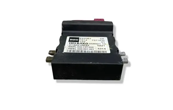 BMW 5 F10 F11 Fuel injection pump control unit/module 7371832 55892110 0142910233
