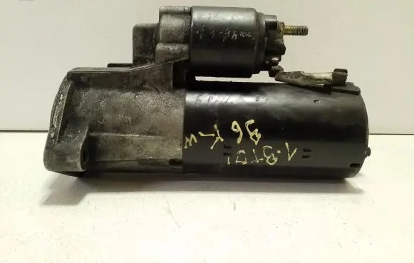 Volkswagen PASSAT B5.5 Starter motor 0001124020 068911024H