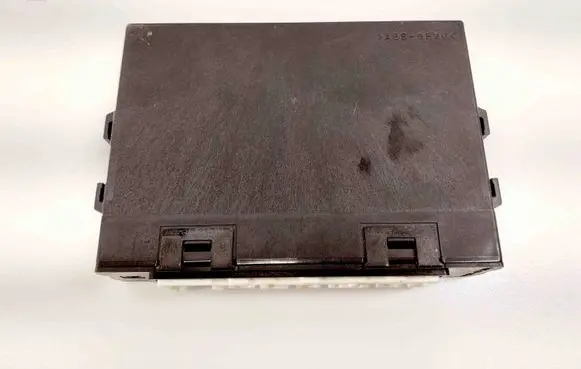 Mazda 3 II Central body control module BBM2675DZF