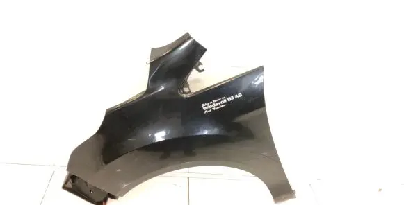 Ford B-MAX Fender